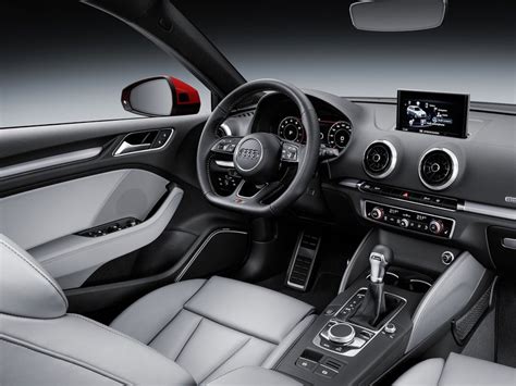 Der neue audi a3 sportback wurde trotz der absage des genfer autosalons wie geplant am 3. Auto Nuove Audi A3 Sportback concessionaria ufficiale Audi