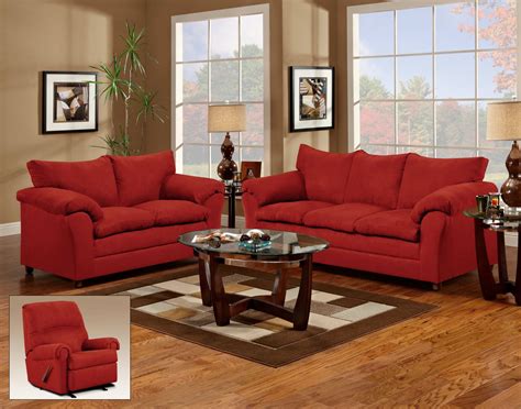 Love to hear from y'all! Red Couches in 2020 | Living room sets furniture, Red ...