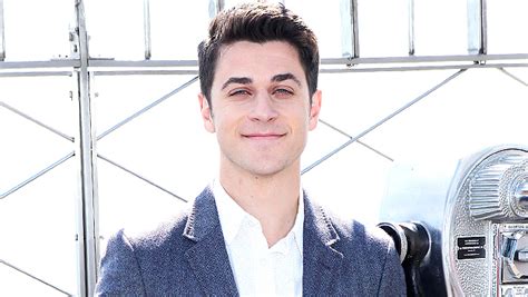 David Henrie On ‘this Is The Year And How Selena Gomez Got On Board