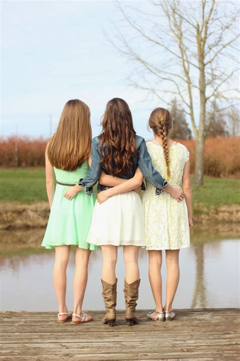 Afbeeldingsresultaat Voor Photoshoot With 3 People Sisters Photoshoot