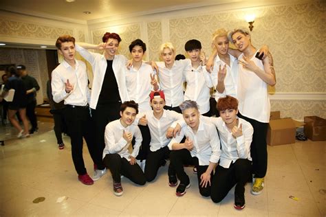 Anyways, minseok is the oldest of the members in exo and is honestly the hugest cutie pie i have ever seen. EXO to appear on Korean - Chinese variety show 'The ...