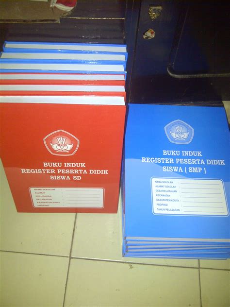 Aplikasi buku induk dibentuk oleh rekan operator emis dan simpatika yakni pak sobirin. JUAL BUKU INDUK DAN CD ADM SEKOLAH: Buku Induk SD, MI, SMP ...