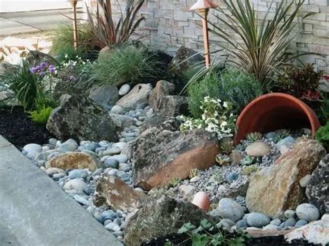 21 Landscaping Ideas For Rocks Stones And Pebbles Fit Into An Outdoor