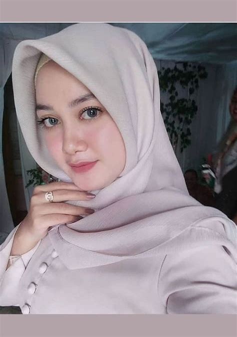 Beautiful Hijab Beautiful Asian Beautiful Women Arabic Beauty Indonesian Girls Hijab Chic