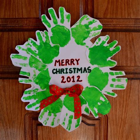 Christmas Craft A Day Handprint Wreath Miss Bold Design Christmas