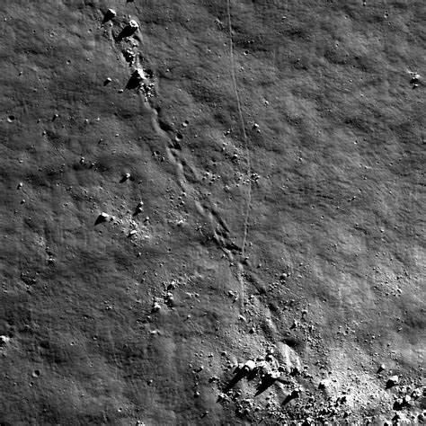 Sampling Schrödinger Lunar Reconnaissance Orbiter Camera