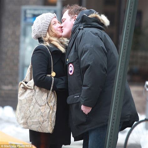 His films are characterized by nonlinear storylines, dark humor. Quentin Tarantino enjoys PDA with mystery blonde | Daily Mail Online