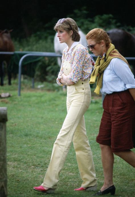 Princess Diana Kate Moss Shake Hands Fashion Flashback Photos