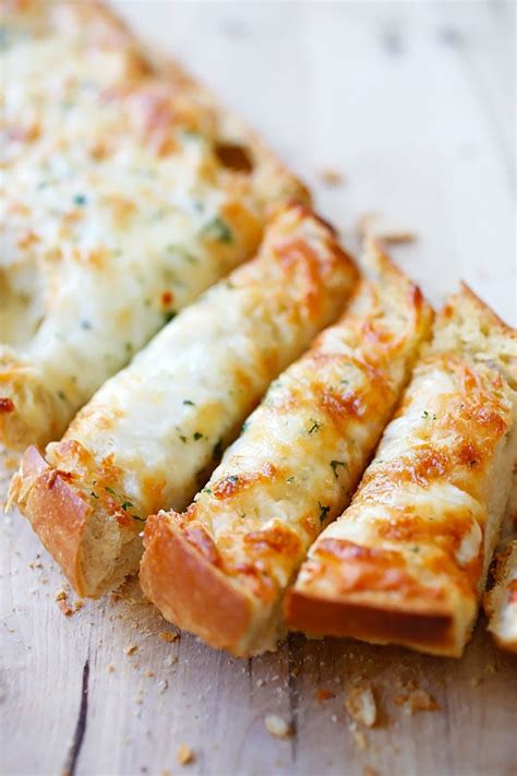 Cheesy Garlic Bread Easy Delicious Recipes