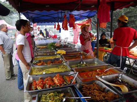 Keputusan beberapa kerajaan negeri untuk membatalkan bazar ramadan tahun 2020 susulan pelanjutan perintah kawalan pergerakan (pkp). 15 Lokasi Bazaar Ramadhan yang Paling Popular - Butterkicap