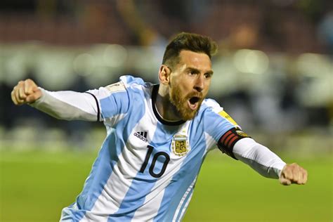 Messi Brilla Argentina Gana Y Estarán En El Mundial