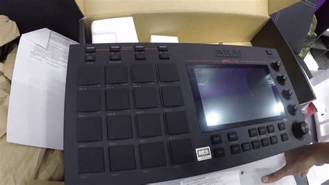 AKAI MPC LIVE REVIEW UNBOXING YouTube