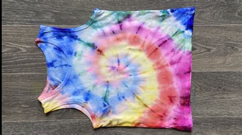 How To Tie Dye With Sharpies Youtube