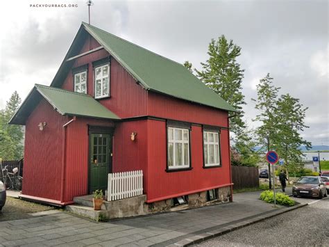 The Colourful Houses Of Reykjavik Photo Essay Pack Your Bags