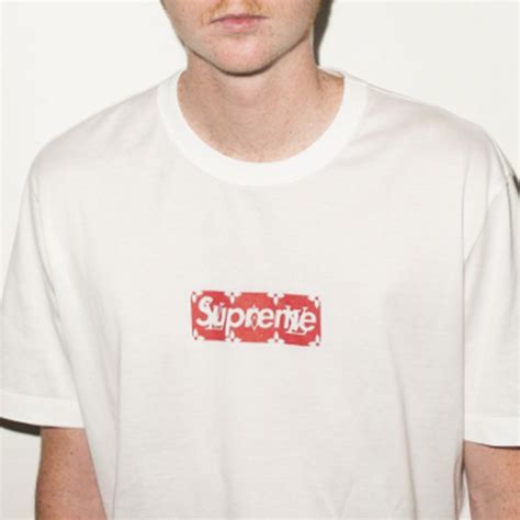 4.3 out of 5 stars 10. Louis Vuitton | Supreme T-shirt | White - The-Collectory