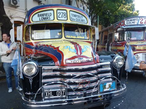 Twitter oficial del museo del colectivo antiguo. Exposición de colectivos antiguos en Adrogué - Brown Online