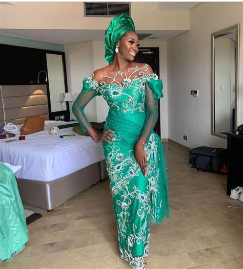 2019 Beautiful Asoebi Styles Trending Now In 2020 Lace Fashion Lace