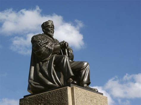 10 Most Famous Statues And Breathtaking Monuments In Kenya Photos
