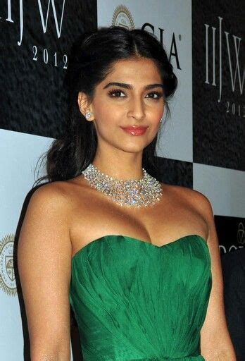sonam kapoor in green dress top 10 bollywood actress bollywood celebrities hindi actress
