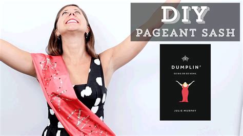 Be your own prom queen if ya want.materials:sash / ribbonacrylic paintsmall paint brushesscissorsa penciltapetext of choicerulerfollow me on pinterest: DIY: How to Make a Beauty Queen Pageant Sash Inspired by Dumplin' - YouTube