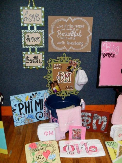 Live In The Moment Phi Mu Crafts Sorority Crafts Big Little Ts