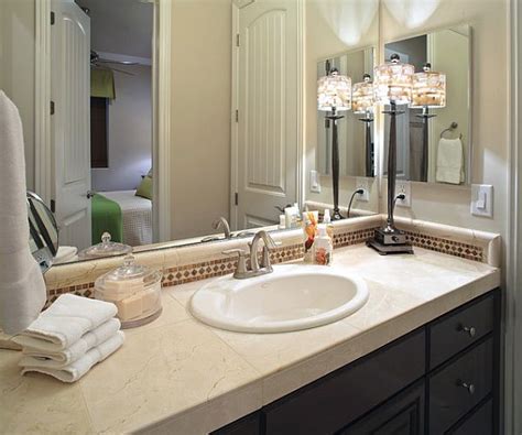 Get inspired by our favorite bathroom decorating ideas. bathroom decorating ideas:Inexpensive Bathroom Makeover ...
