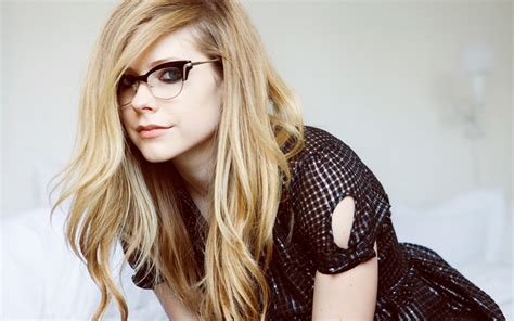 Wallpaper Long Hair Sunglasses Glasses Dress Avril Lavigne
