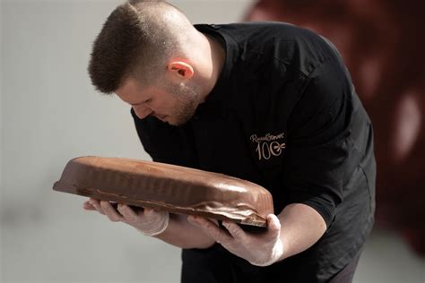 Russell Stover Breaks Largest Box Of Chocolates World Record