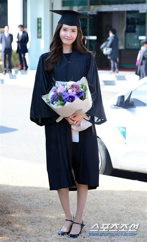 Yoona Graduates From Dongguk University And Attends Graduation Ceremony