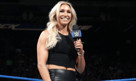 Smackdown Live Results 199 The Queen Returns To Lay Claim To The