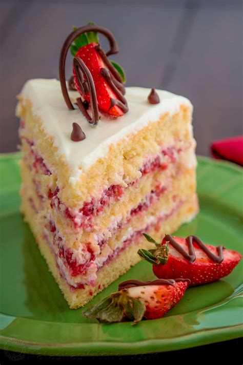 Strawberry Layer Cake Recipe