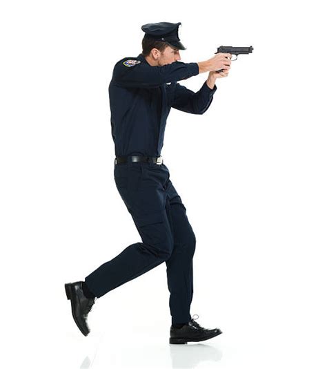 7500 Police Pointing Gun Stock Photos Pictures And Royalty Free Images