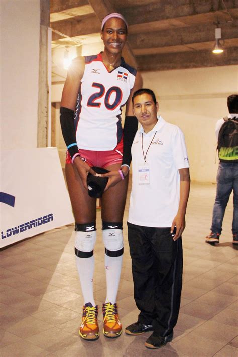 Tall Volleyball Player Compare By Lowerrider On DeviantArt