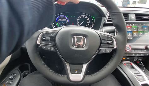 Does The Honda Accord Have A Heated Steering Wheel Honda The Other Side
