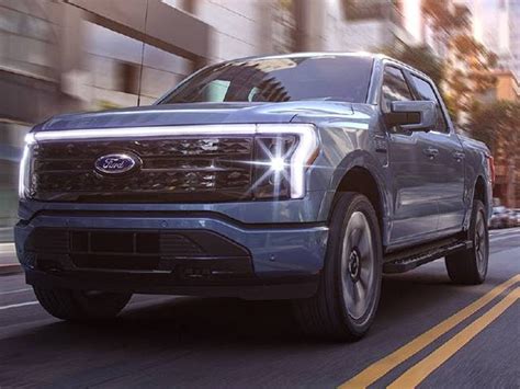 New 2023 Ford F150 Lightning Reviews Pricing And Specs Kelley Blue Book
