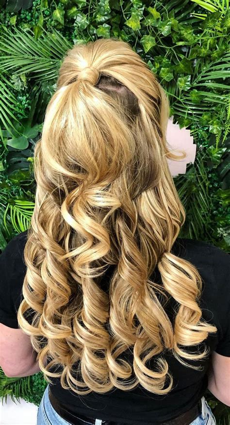 35 Best Prom Hairstyles For 2022 Half Up Curly Locks I Take You