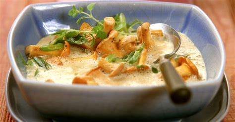 Creamy Chanterelle Soup Recipe Eat Smarter Usa