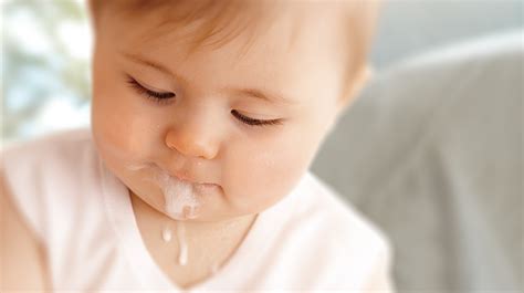 My Baby Vomits After Breastfeeding Is It Normal New Health Advisor