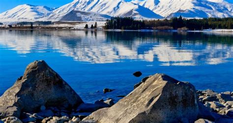 Lake tekapo (often known simply as tekapo to avoid confusion with the lake itself) is a small town (township) located at the southern end of the lake of the same name in the inland south island of new zealand. Lake Tekapo | Glacier Lakes | Star Gazing Tours ...