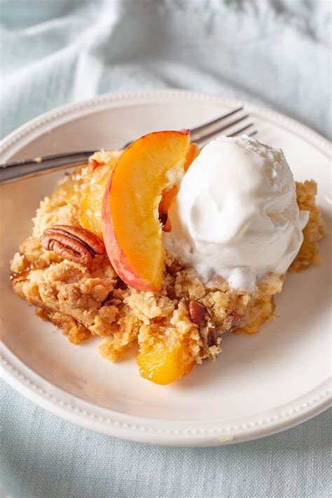 Easy Fresh Peach Dump Cake With Cake Mix Shes Not Cookin