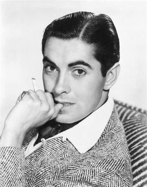 tyrone power tyrone power old hollywood stars most handsome men
