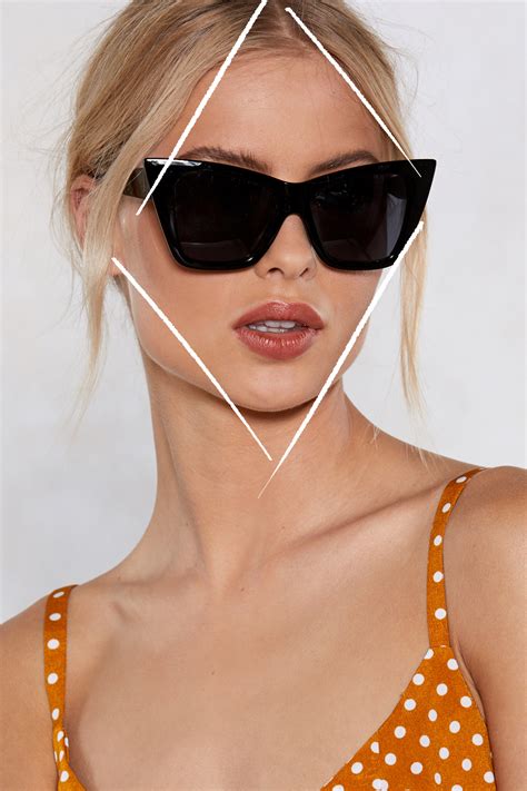 here s the best sunglasses for your face shape nasty gal