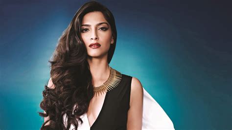 Sonam Kapoor Biography Life Story Career Awards And Achievements