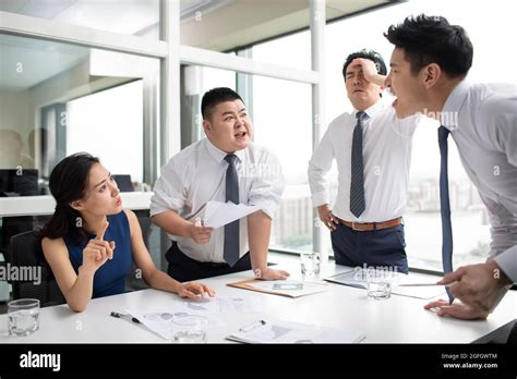 Business People Arguing In Office Stock Photo Alamy