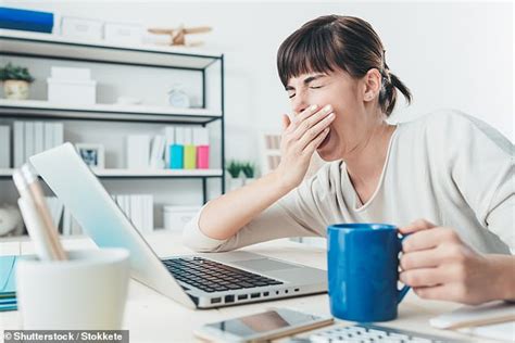 Poor Nights Sleep Increases The Risk Of Sending Rude Work Emails In