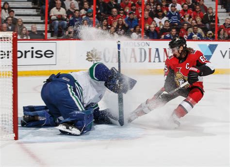 Ottawa Senators Fall To Canucks In Karlssons Return