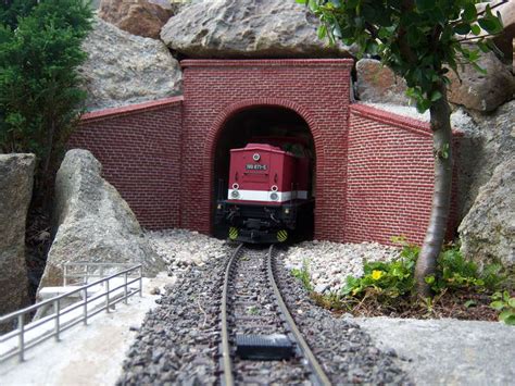 Beim ausdrucken dürfen die bildsoftware und der druckertreiber das bild nicht. Bastelbogen Tunnelportale H0 Zum Ausdrucken - Modellbahn ...