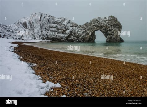 Durdle Door Winter Wonderland Stock Photo Alamy