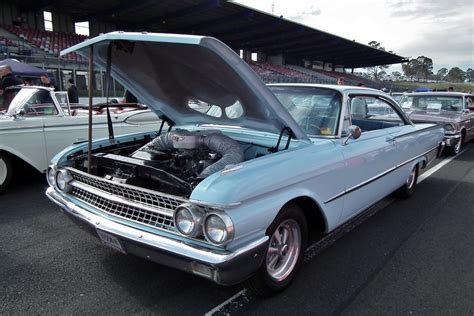 1961 Ford Galaxie Starliner Coupe 1961 Ford Galaxie Starli Flickr