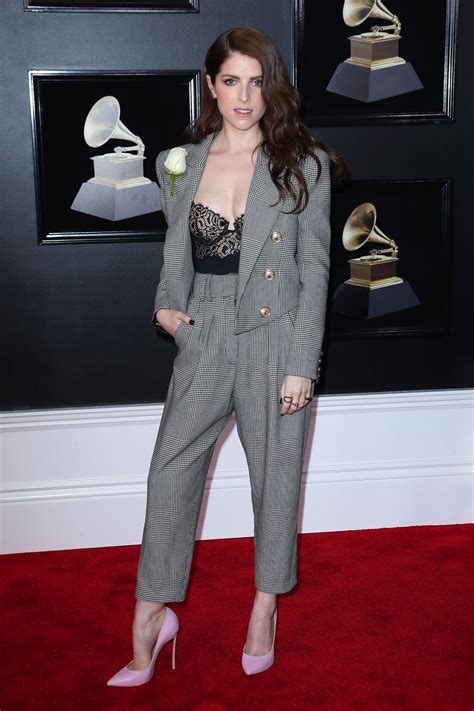 2018 Grammys Red Carpet See Photos Of All The Looks Wwd